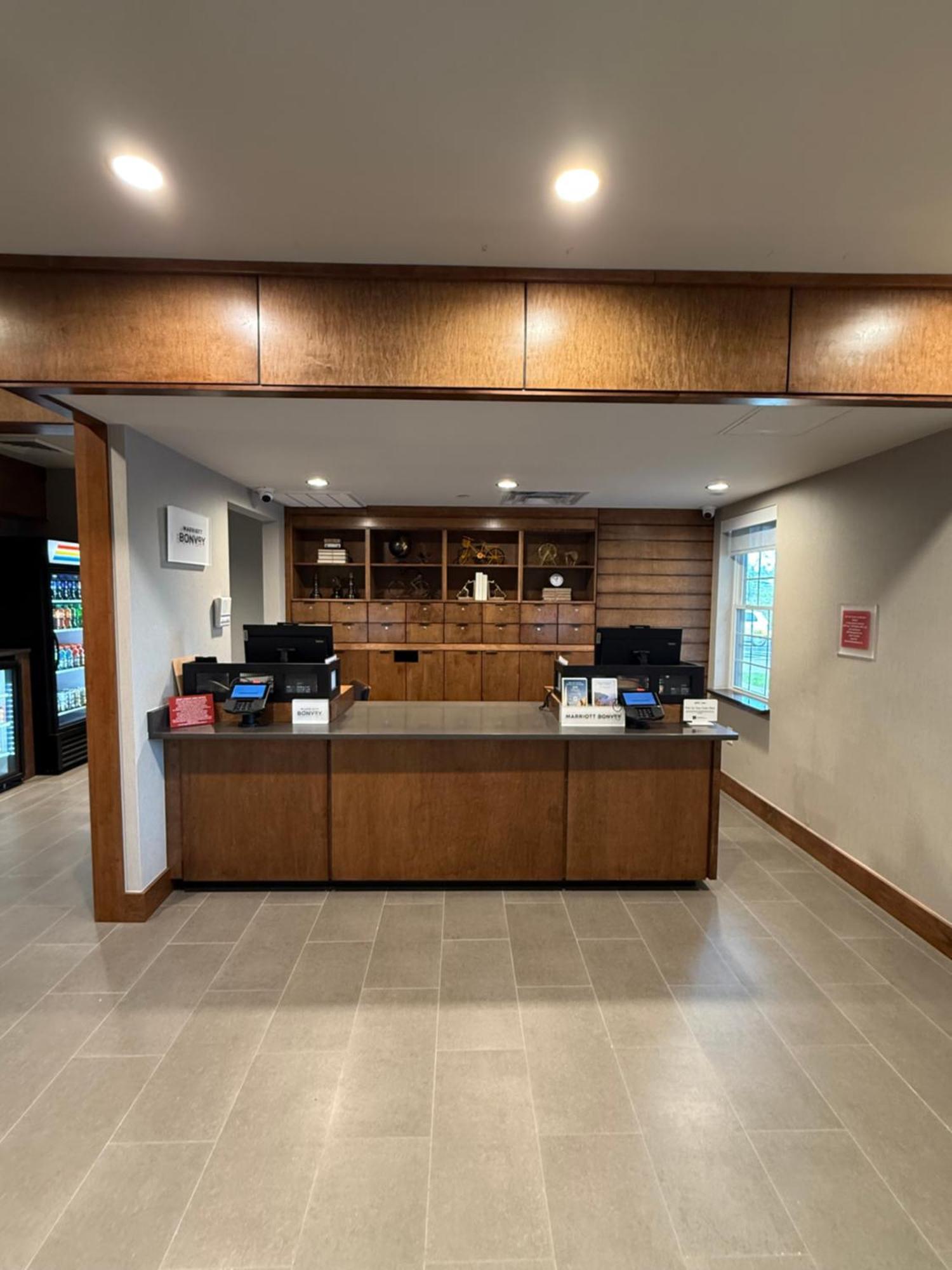 Four Points By Sheraton Bedford Manchester Airport Екстер'єр фото